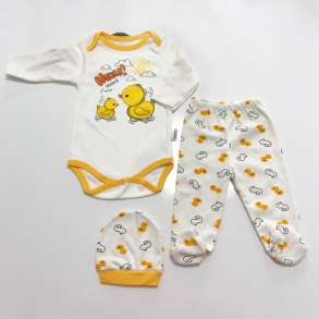 SET ME TRUPORE ME MENGE TE GJATA, TUTA ME CORAPE & KAPUC - DZ-004