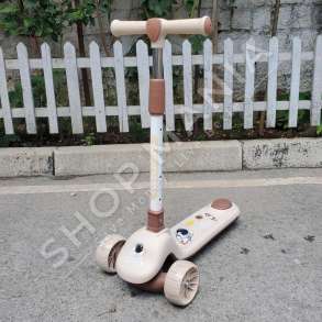 SCOOTER ME 3 RROTA ME DRITA  +3VJEC - BSHC-021