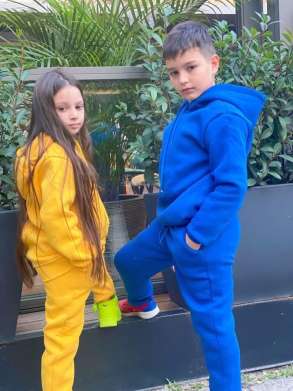 KOSTUM PER FEMIJE ME TUTA DHE HOODIE - KZ-25