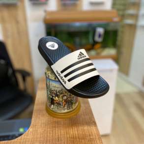 SHAPKA "ADIDAS" TR-180