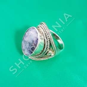 UNAZE ARGJEND ME GUR ZIRKON "RRETHORE - LEJLA"