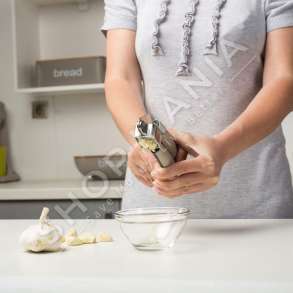 NAVA - SHTYPESE HUDHRE 20X7CM "GARLIC SQUEEZER MISTY" - 5205746889246