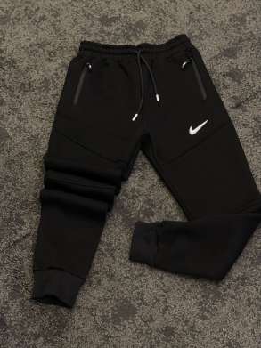 TUTA SPORTIVE "NIKE" LK-217